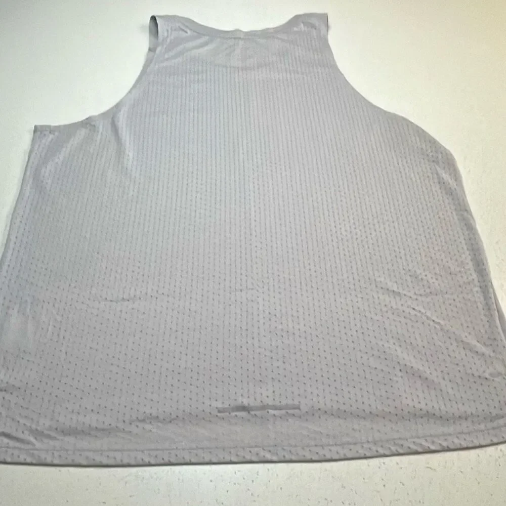 Nike Running Dri-FIT Tank Top Mens XL Gray Perforated Reflective Athletic Traini
